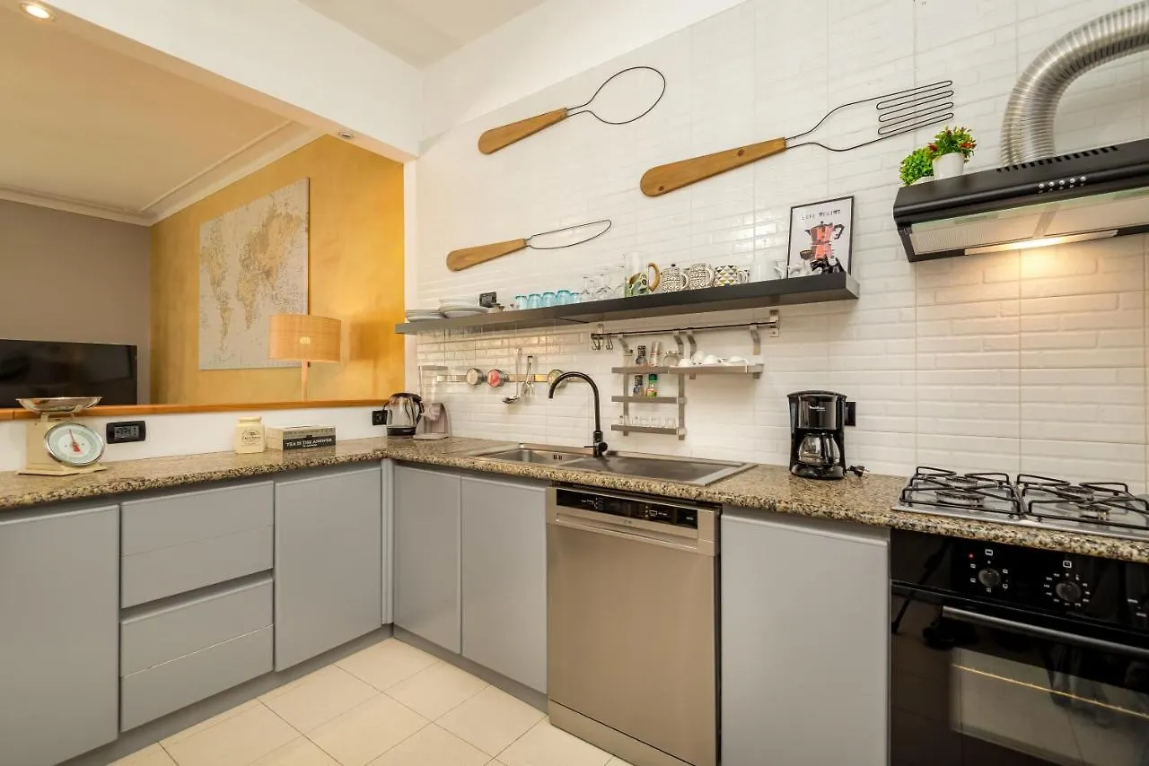 Cinque Terre d'Amare sea view big apartment for travel lovers Riomaggiore
